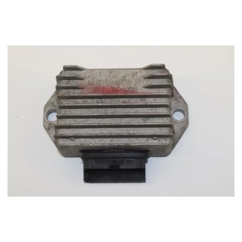 Regulateur charge batterie PIAGGIO VESPA LX 50 2009 - 2013