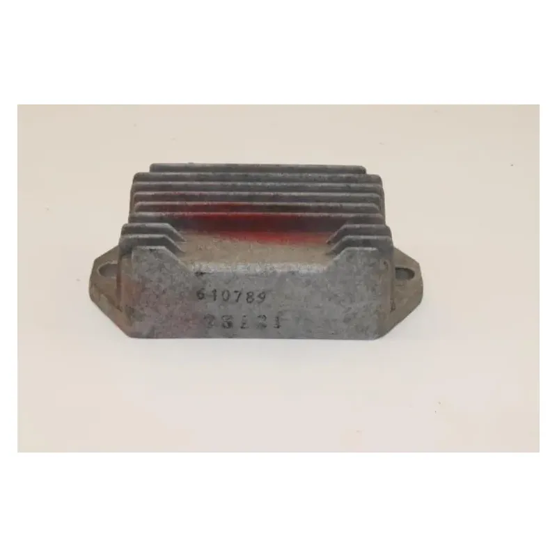 Regulateur charge batterie PIAGGIO VESPA LX 50 2009 - 2013