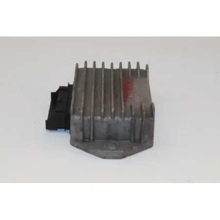 Regulateur charge batterie PIAGGIO VESPA LX 50 2009 - 2013