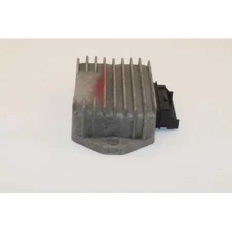Regulateur charge batterie PIAGGIO VESPA LX 50 2009 - 2013