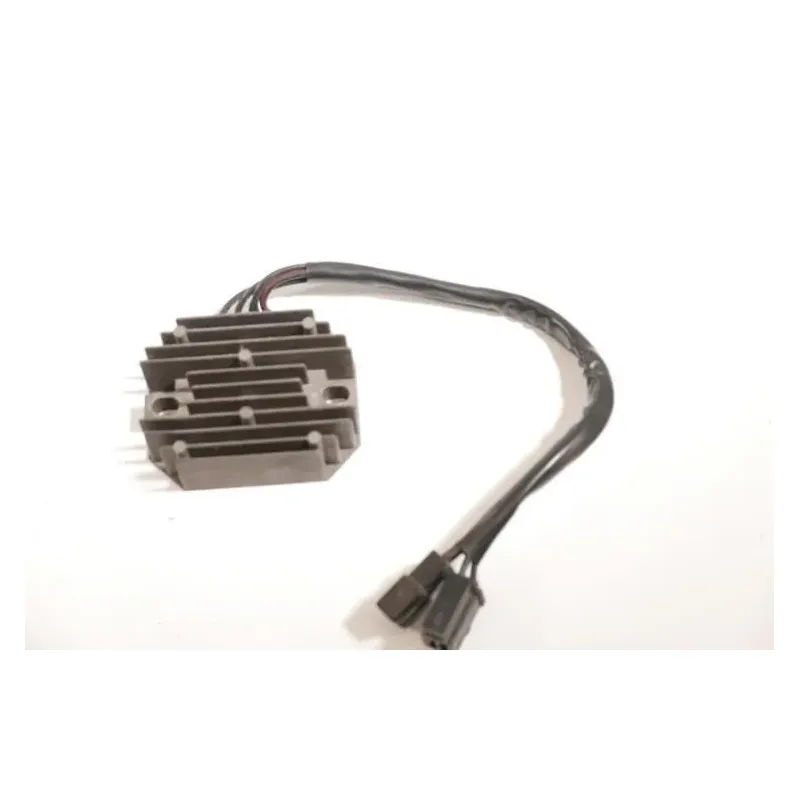 Regulateur charge batterie SUZUKI GS 500 2001 - 2002