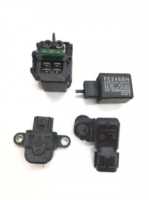 Relais boitier electrique KAWASAKI ER-6 650 2006-2008 N