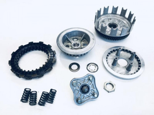 Embrayage SUZUKI DR 600 R 1986-1989