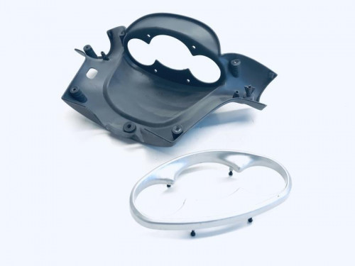 Cache superieur compteur YAMAHA YP 125 2003-2006 MAJESTY