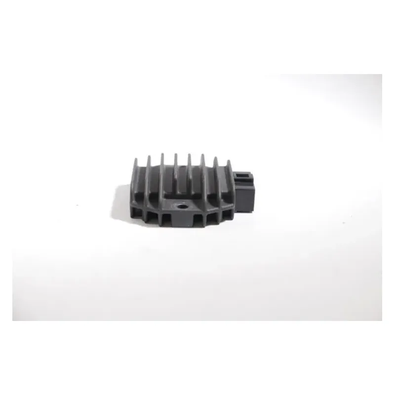 Regulateur charge batterie YAMAHA YBR 125 CUSTOM 2008 - 2014