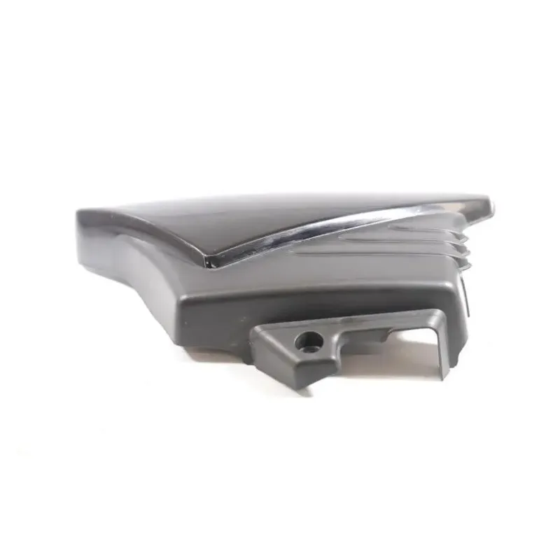 Cache lateral droit YAMAHA YBR 125 CUSTOM 2008 - 2014