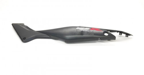 Cache carenage coque arriere gauche HONDA CBR 125 R 2004-2006