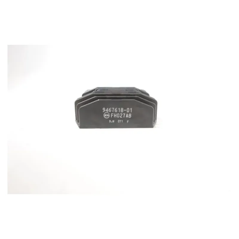 Regulateur charge batterie BMW F 900 R 2019 - 2025