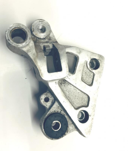 Platine avant droite SUZUKI RG 500 1985-1987