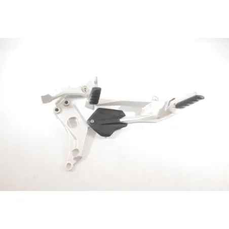Platine avant droite BMW F 900 R 2019 - 2025