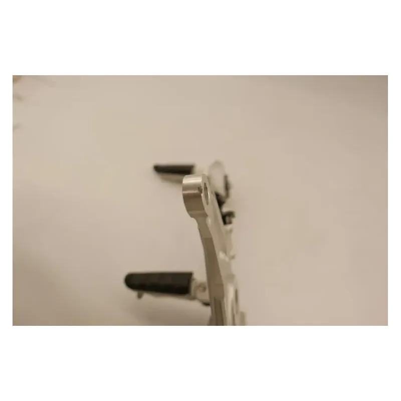 Platine avant droite BMW F 900 R 2019 - 2025
