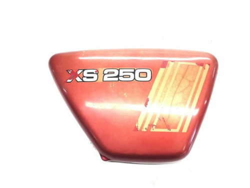 Cache carenage sous selle droit YAMAHA XS 250 1979-1980