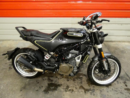 HUSQVARNA 400 SVARVPILEN