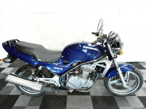 KAWASAKI ER-5 500