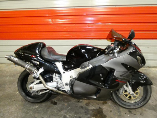 SUZUKI 1300 HAYABUSA