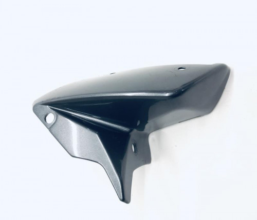 Cache carenage face avant gauche SUZUKI SV 650 N 2003-2010