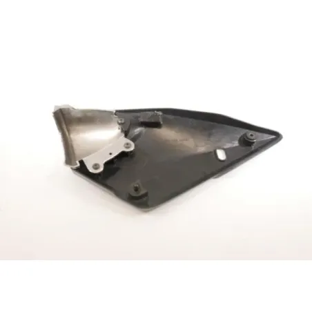 Demi flanc selle droit SUZUKI GSF 600 BANDIT S 2000 - 2004