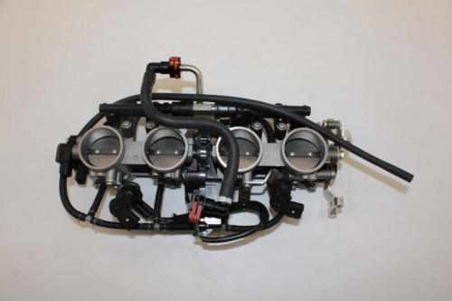 Rampe d'injection KAWASAKI 900 Z ABS ( 70 KW ) 2020 - 2021