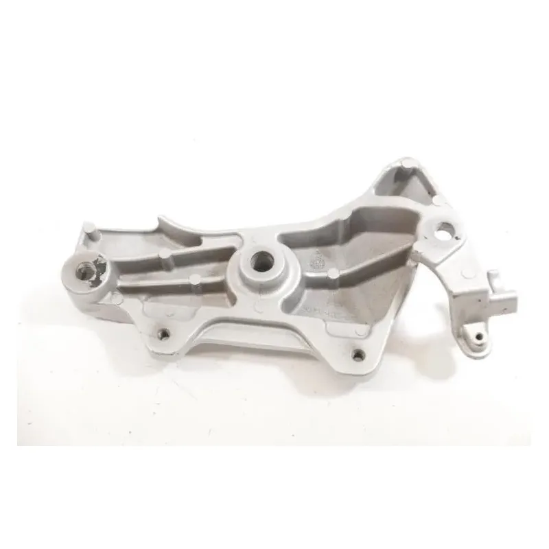 Support moteur droit HONDA CB 600 F HORNET 1998 - 2002