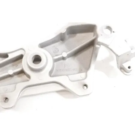 Support moteur droit HONDA CB 600 F HORNET 1998 - 2002