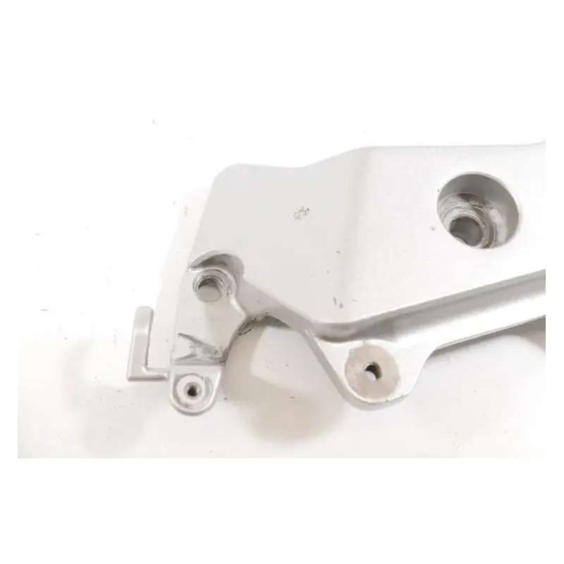 Support moteur droit HONDA CB 600 F HORNET 1998 - 2002