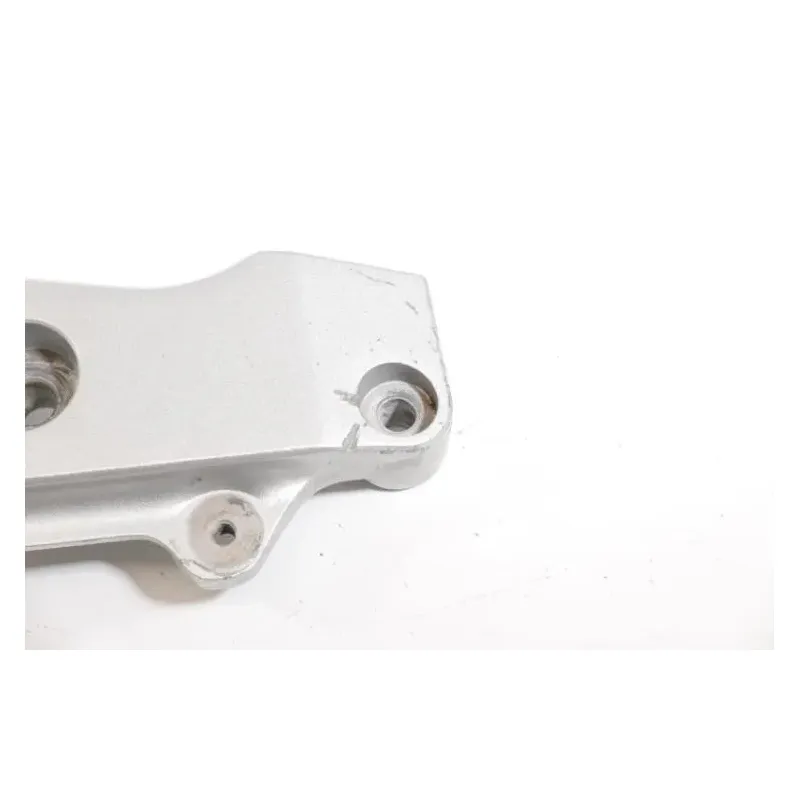 Support moteur droit HONDA CB 600 F HORNET 1998 - 2002