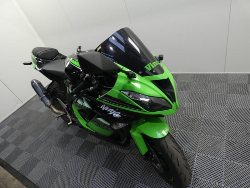 KAWASAKI ZX6 R