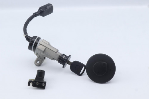 Jeu de serrure contacteur a cle MASH 50 LEGEND'R 2021 - 2022