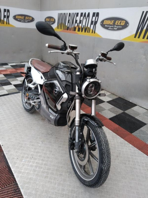 SUPER SOCO TC