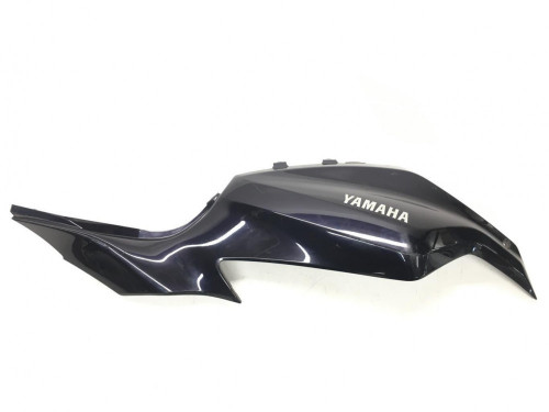 Cache reservoir droit YAMAHA MT-07 700 2014-2017