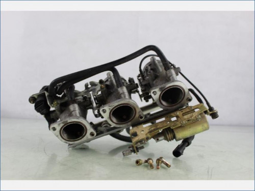 Rampe d'injection BENELLI TNT 899 S 12-14
