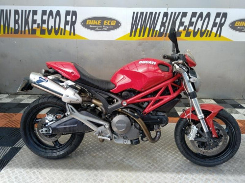 DUCATI MONSTER 696 08-09