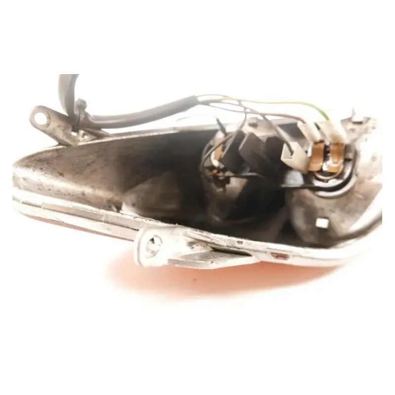 Feu arriere gauche YAMAHA YPR 125 XMAX 2006 - 2009