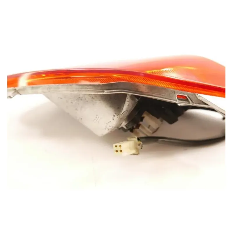 Feu arriere gauche YAMAHA YPR 125 XMAX 2006 - 2009