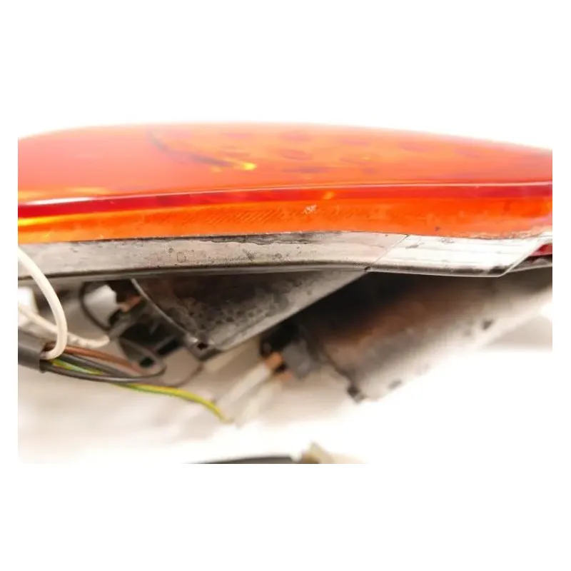 Feu arriere gauche YAMAHA YPR 125 XMAX 2006 - 2009