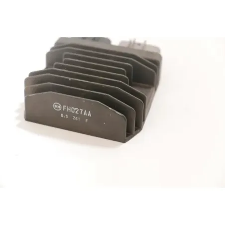 Regulateur charge batterie TRIUMPH SPEED TRIPLE 1200 RS ABS 2021 - 2022