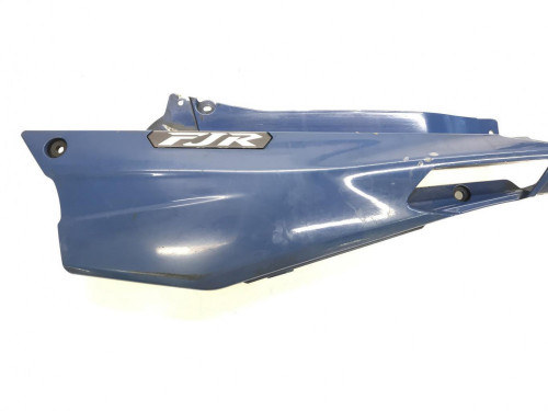 Cache carenage sous selle gauche YAMAHA FJR 1300 2008-2011 ABS