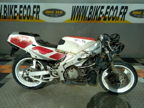 YAMAHA TZR 250