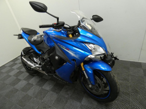 SUZUKI 1000 GSXF