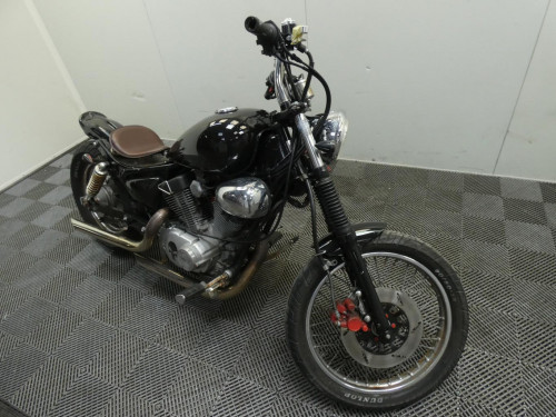 YAMAHA 240 VIRAGO