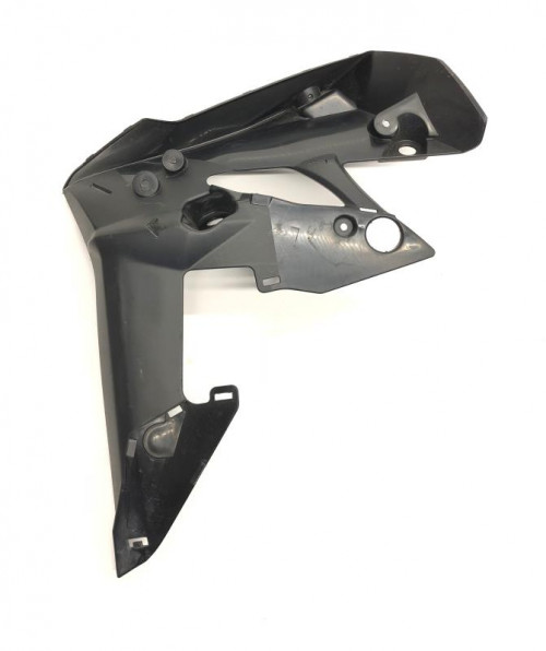 Cache carenage ecope gauche SUZUKI GSR 750 11-16