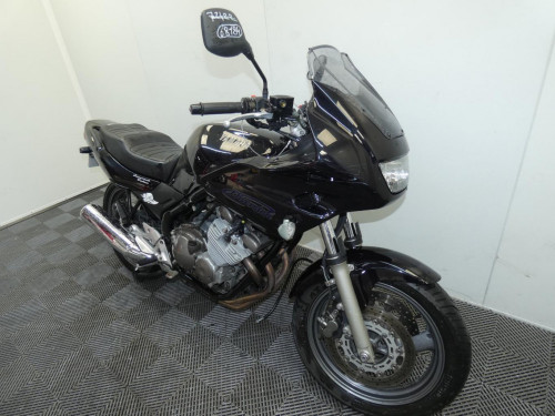 YAMAHA 600 DIVERSION DIVERSION