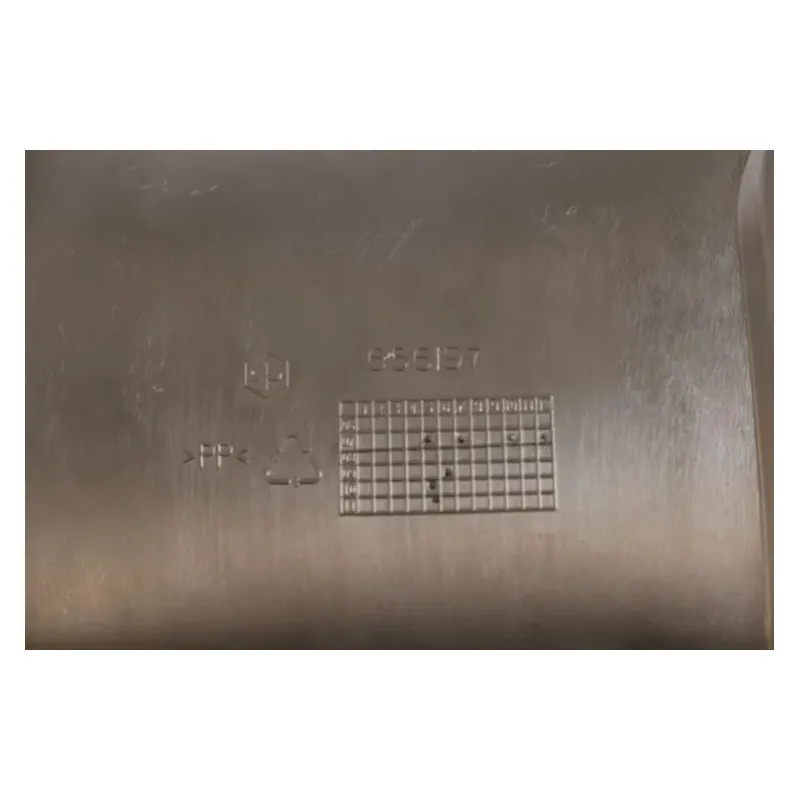 Cache carenage centrale marche pieds plancher APRILIA SRV 850 2012 - 2017