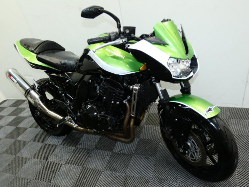 KAWASAKI Z750