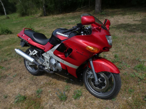 KAWASAKI 600 ZZR