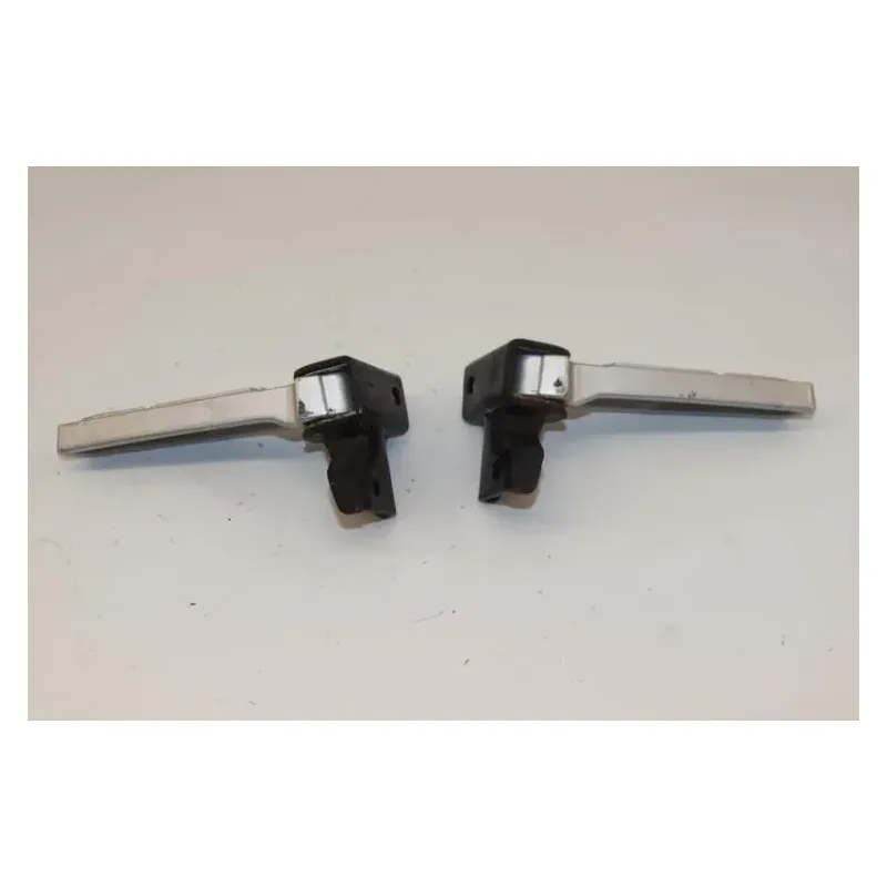 Repose pieds arriere droit PEUGEOT TWEET 125 2010 - 2016