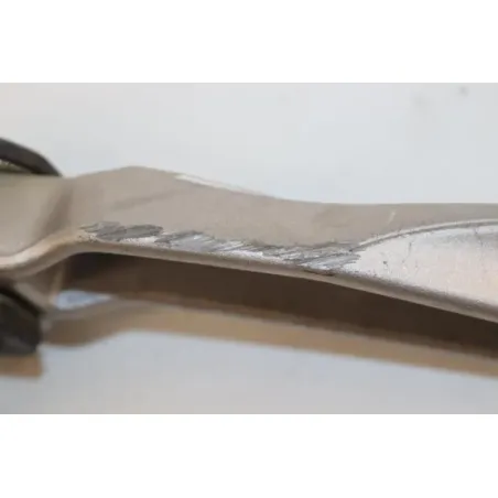 Repose pieds arriere droit PEUGEOT TWEET 125 2010 - 2016