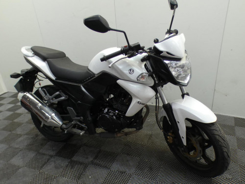 SYM 125 WOLF
