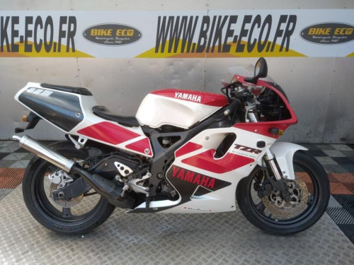YAMAHA 250 TZR
