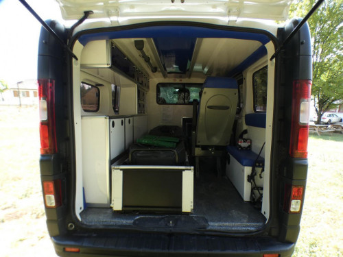 RENAULT TRAFFIC LES DAUPHINS 16 DCI 125 CV - AMBULANCE DIESEL